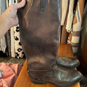 Frye Lindsay plate boot tall